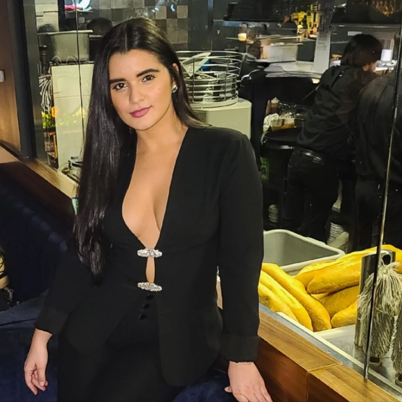 Blazer - Picture 4 of 5